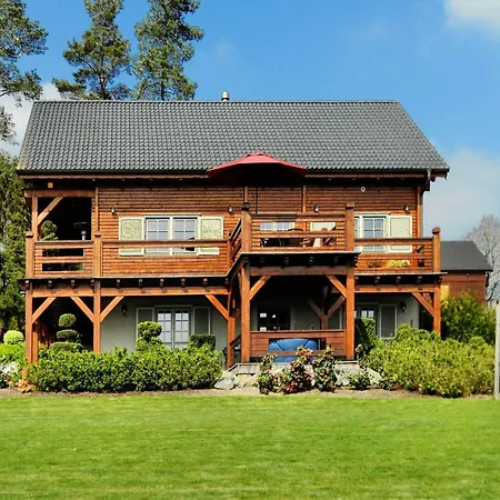 샬레 Luxury Wellness Villa, Septon 더뷔