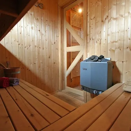 샬레 Luxury Wellness Villa, Septon 더뷔