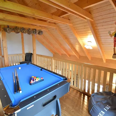 Luxury Wellness Villa, Septon 샬레 더뷔