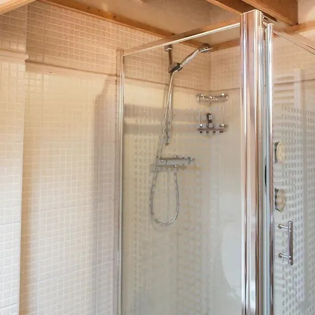 木屋 Affluent In Septon With Bubble Bath